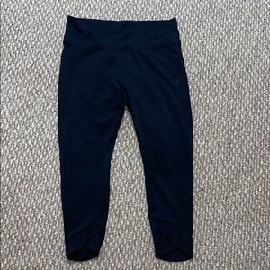 Women’s Nike “Crisscross” Leggings